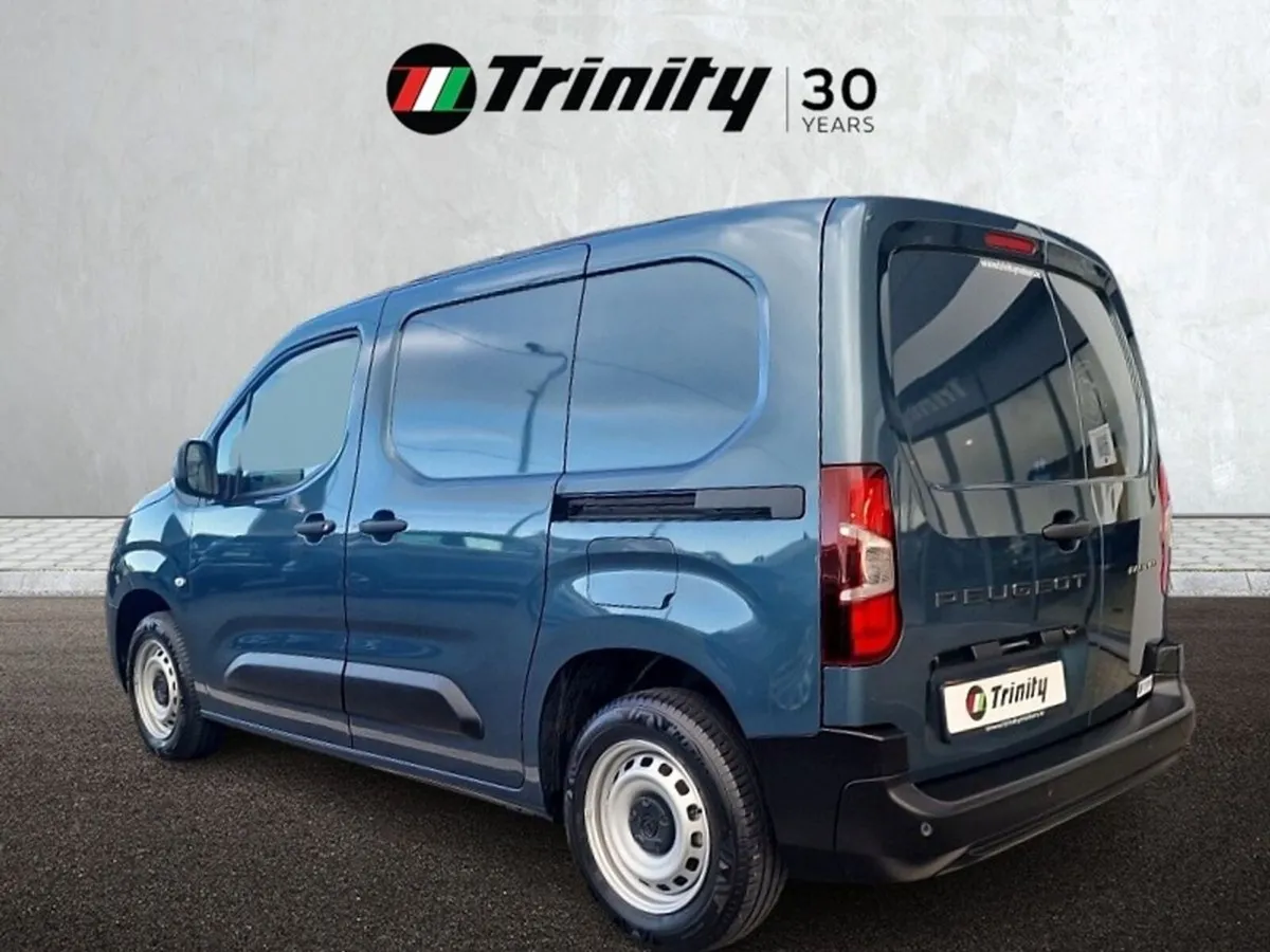 Peugeot Partner ** PARTNER PRO PLUS ** 1.5 HDI 100 - Image 3