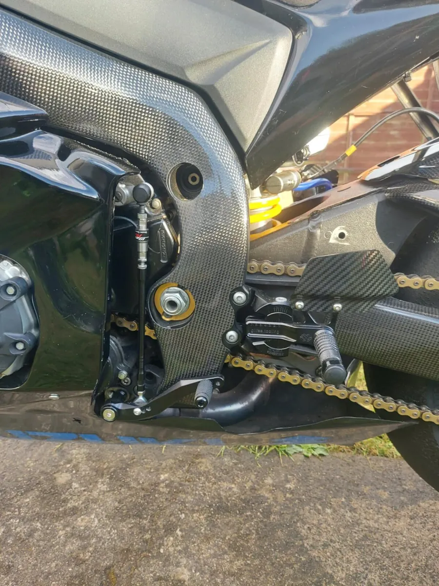 Suzuki gsxr 1000 track bike - Image 4