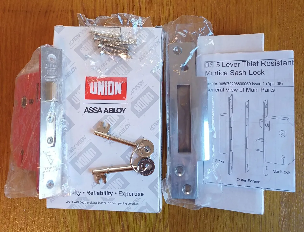 5 Lever Mortice Sash-lock - Union (NEW) - Image 1