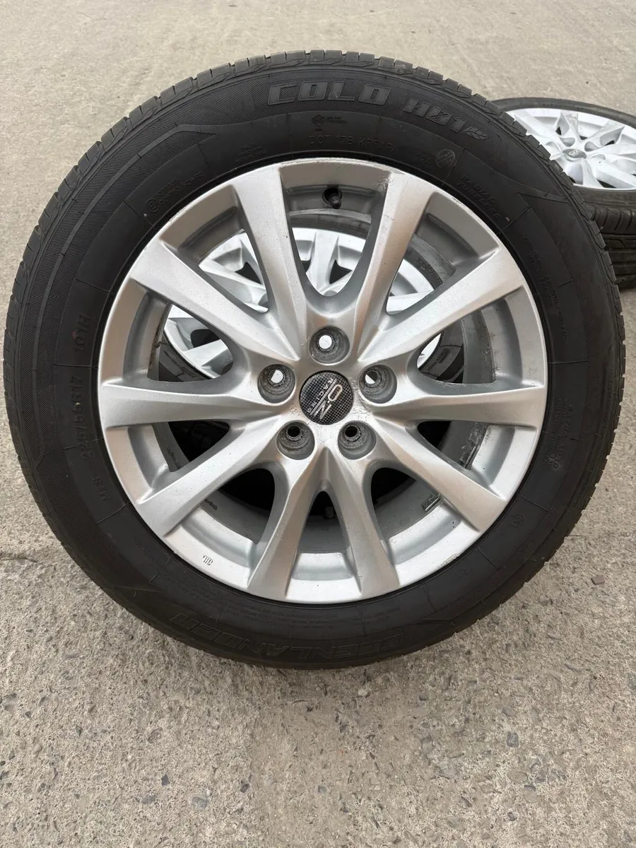 Mazda 6/Toyota Camry” Alloy Wheels 225/55R17 ! - Image 1