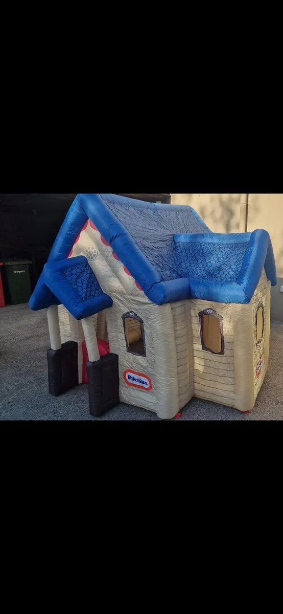 Little tikes inflatable cabin - Image 2