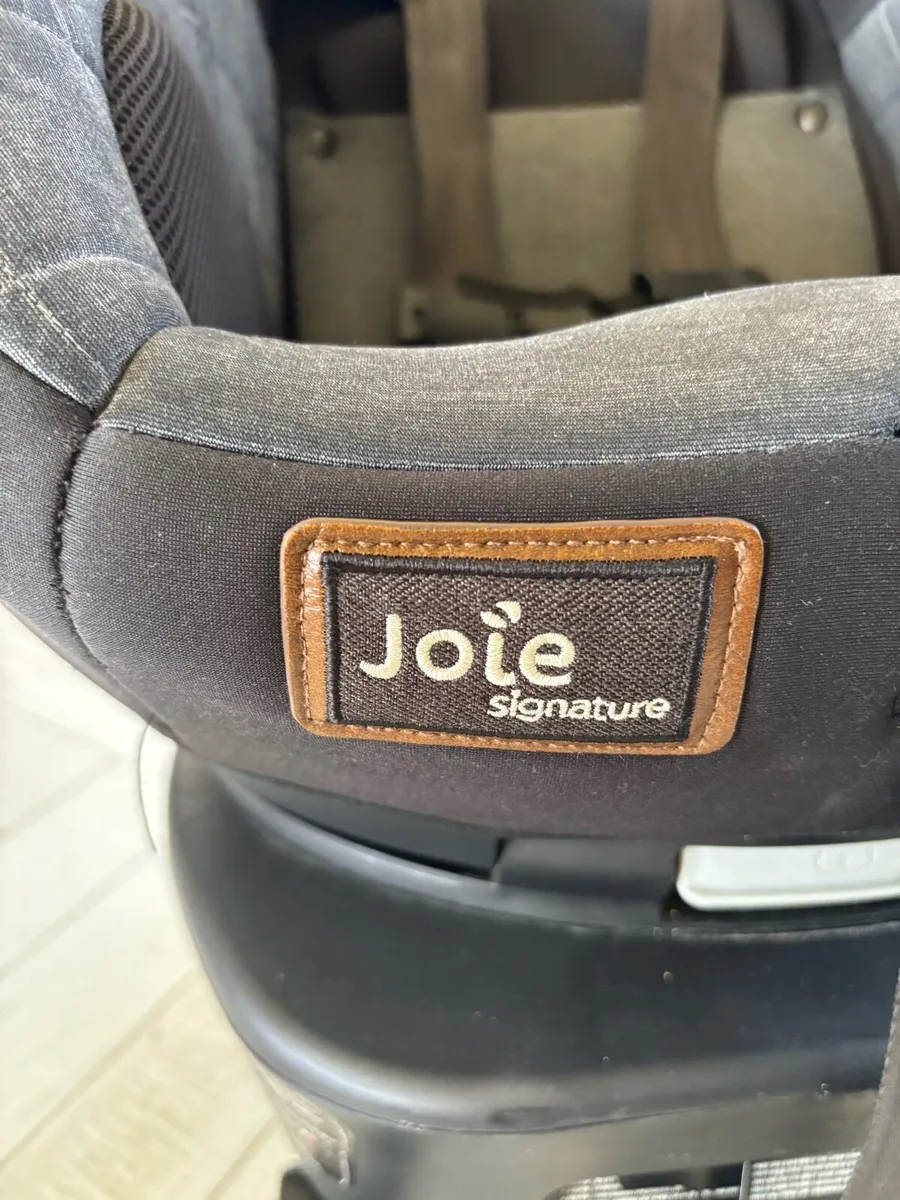 Joie 360 spin isofix car seat - Image 3