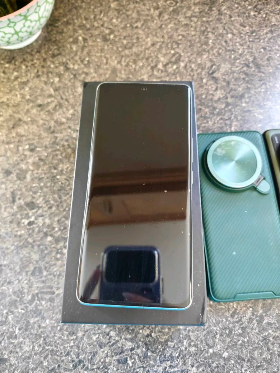 Xiaomi 13 ultra 512GB - Image 2