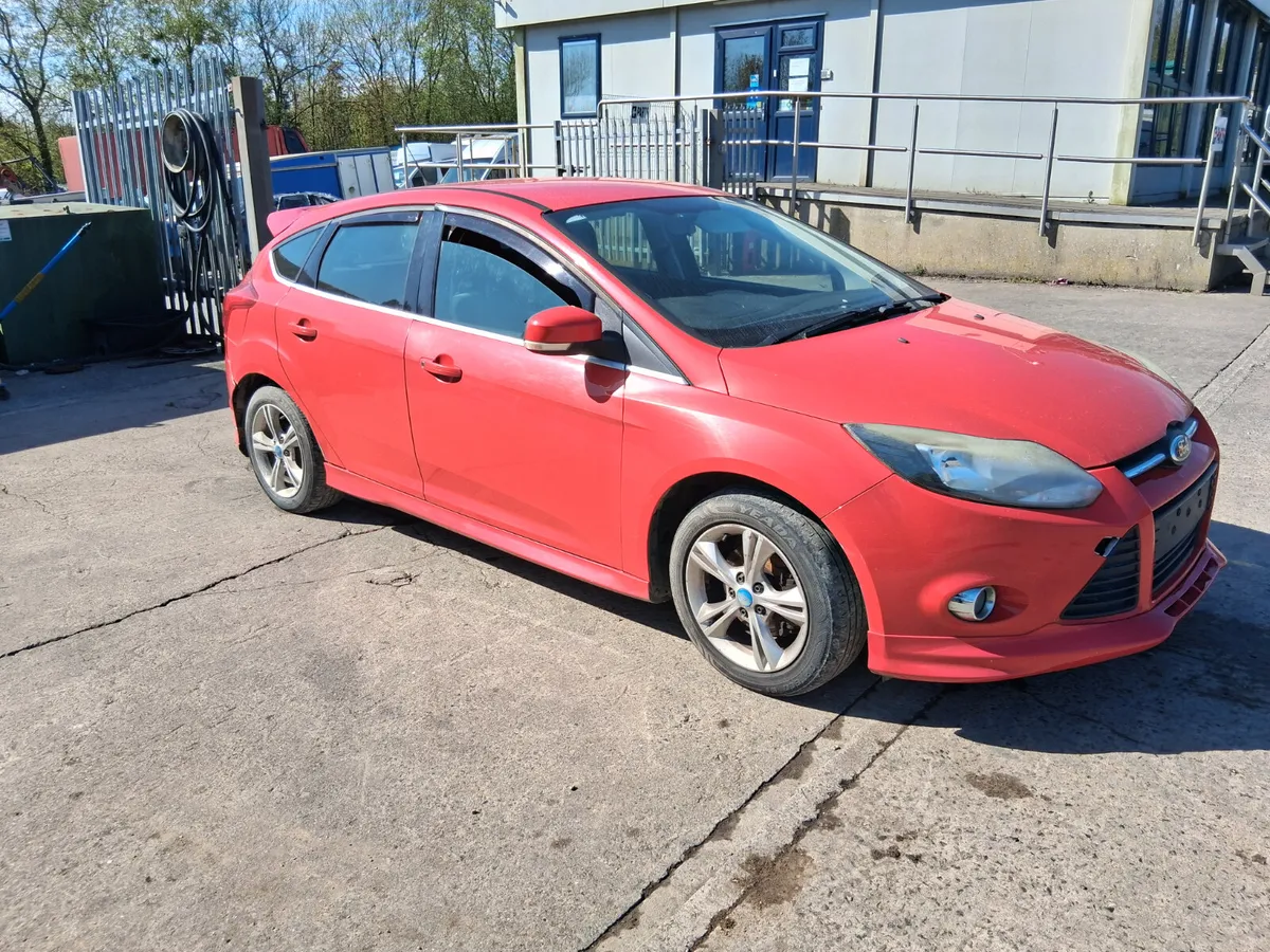 2011 FORD FOCUS 1.6 (for parts only) - Image 3