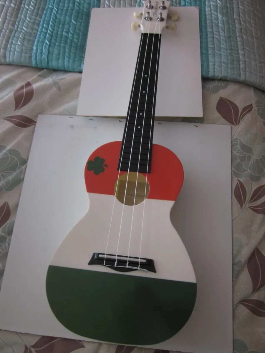 Brunswick Ukulele Concert ABS Ireland Tricolour - Image 1