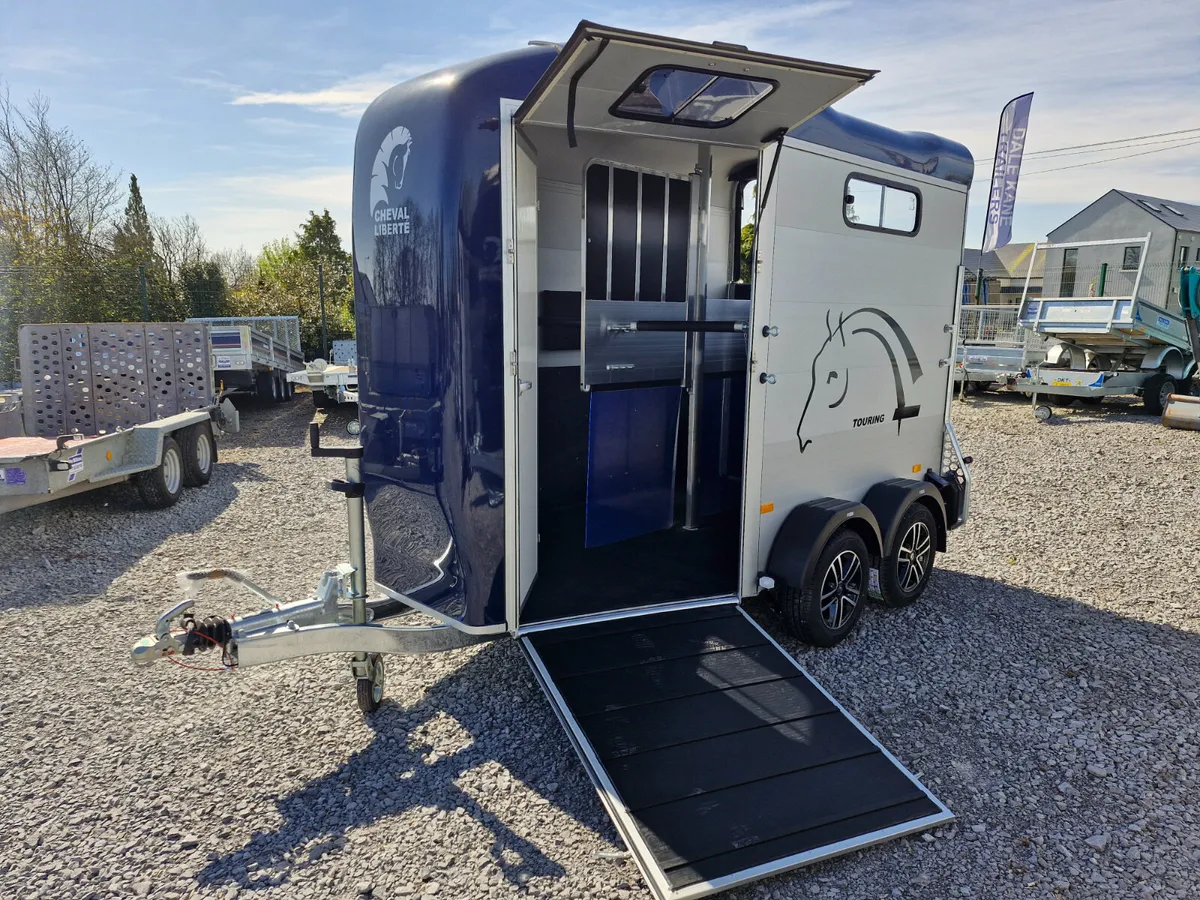 NEW CHEVAL LIBERTE HORSEBOXES - Image 3