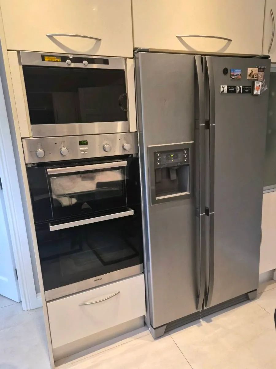 Fridge and Cooker - Image 1