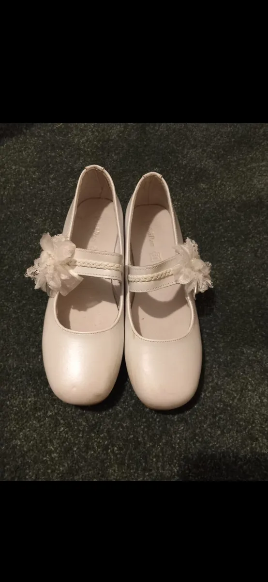 Communion shoes and socks - Image 1