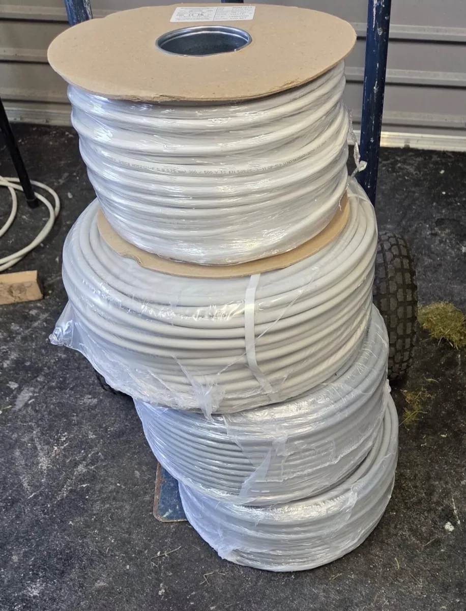 Cable - 4 Rolls - Image 1