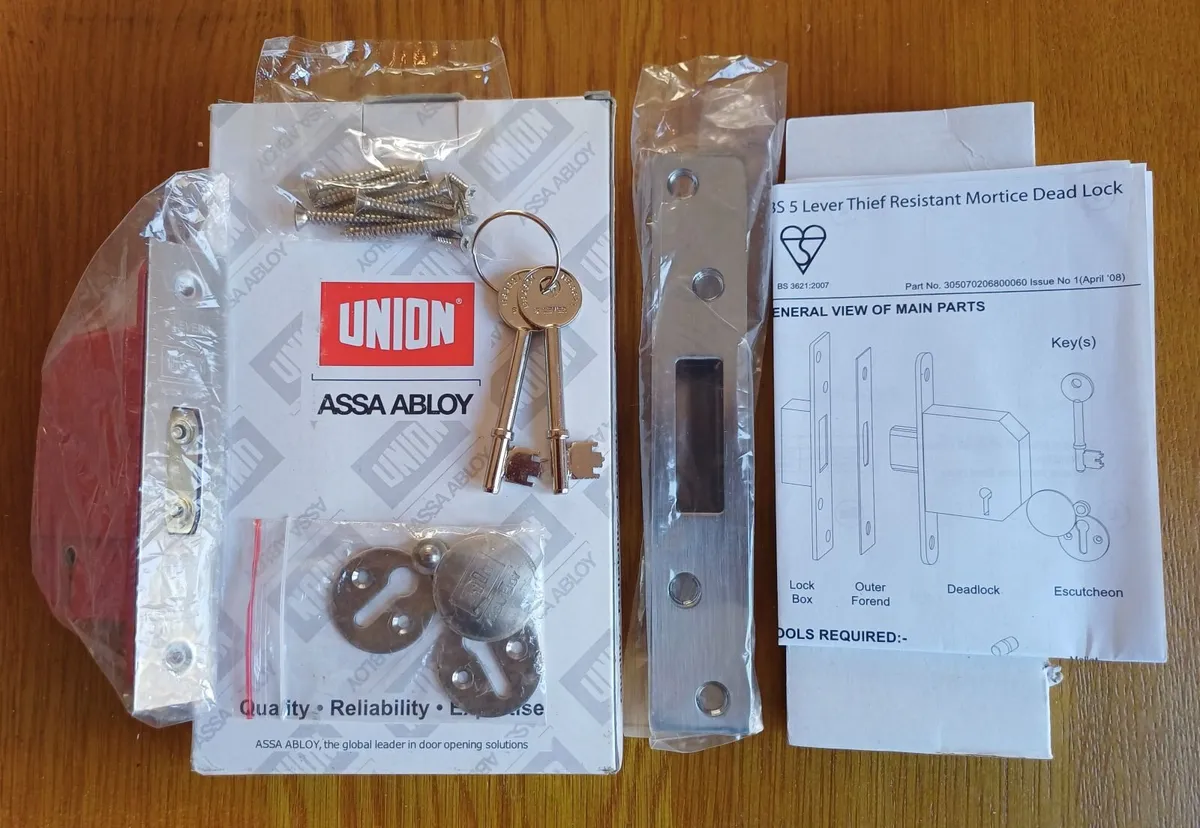 5 Lever Mortice Dead-lock - Stainless Steel (NEW) - Image 2