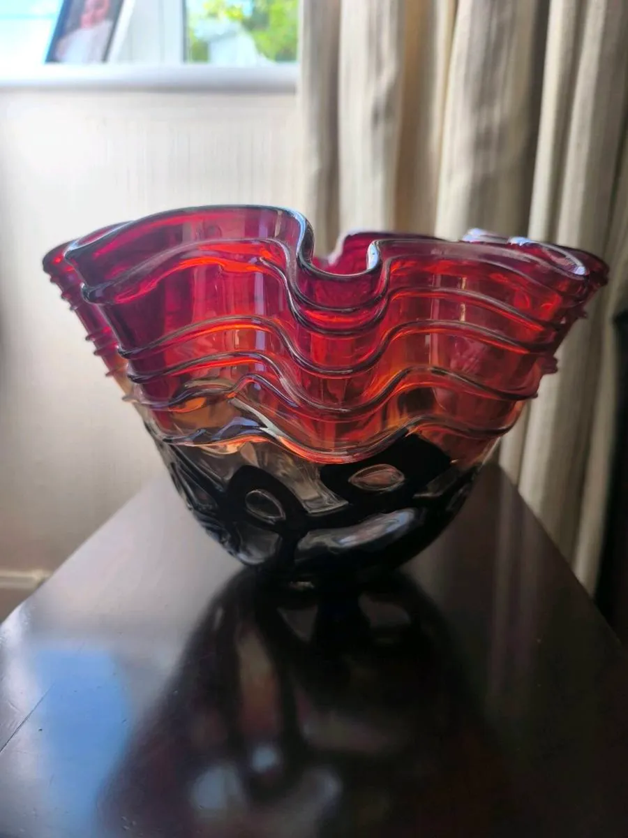 Glass bowl - Image 1
