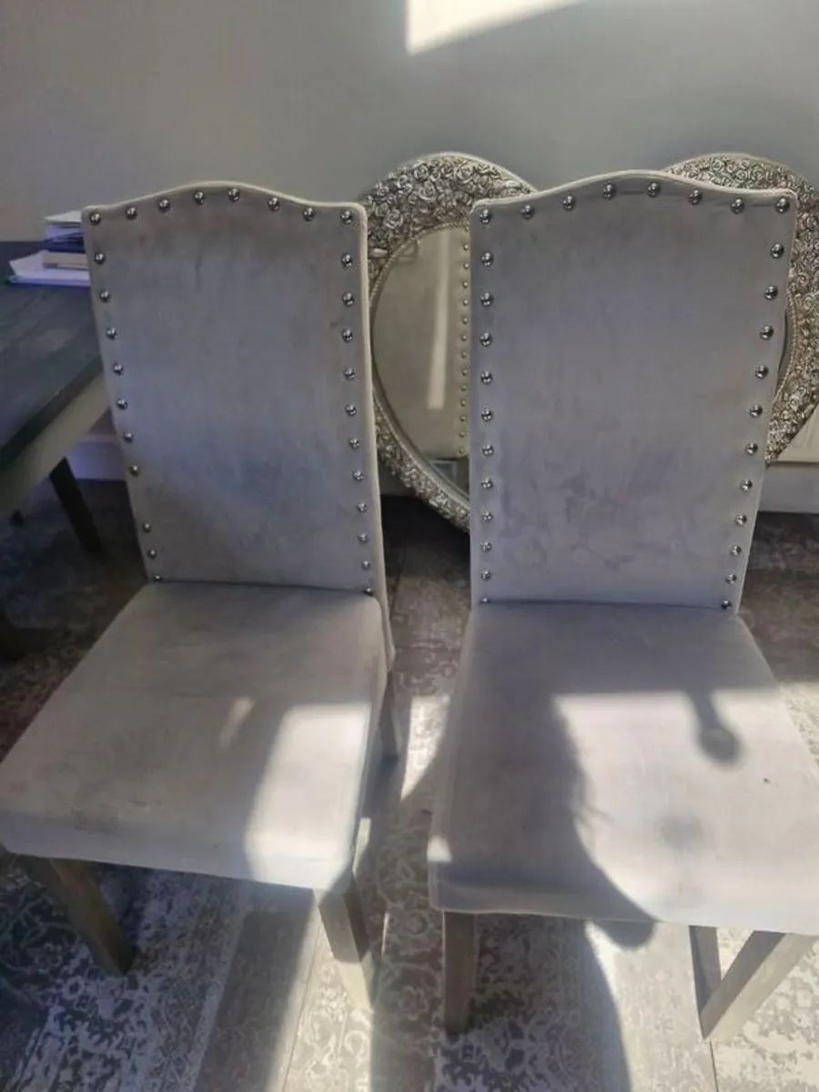 Kitchen table 4 chairs - Image 2