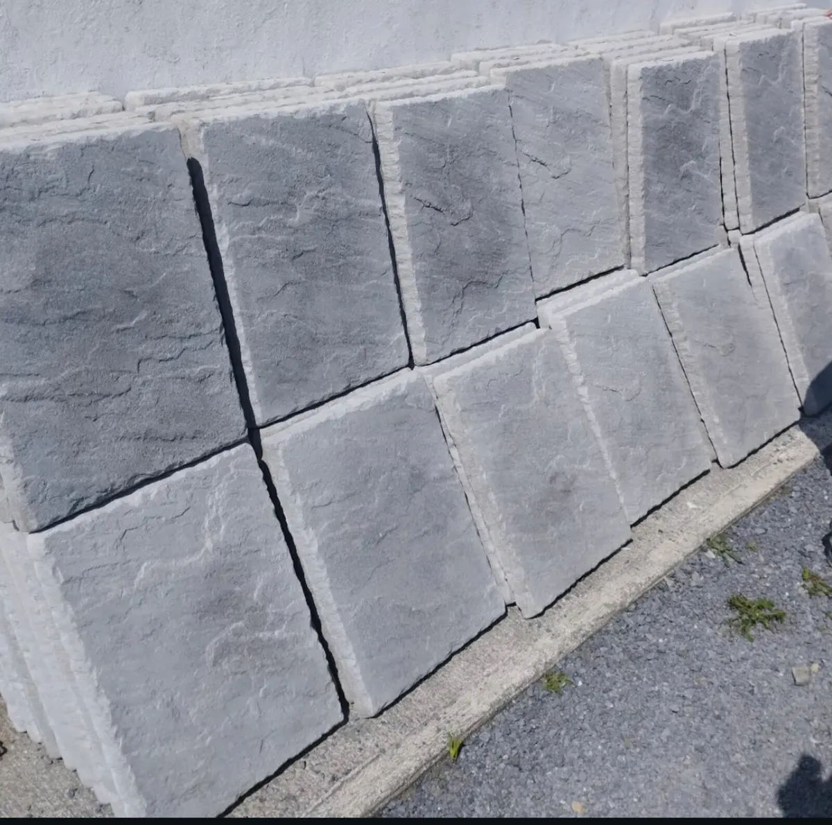 Derbyshire concrete Paver 600mm by 450mm - Image 1