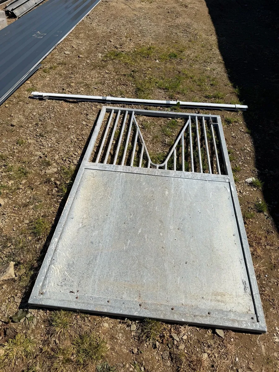 Stable doors - Image 2