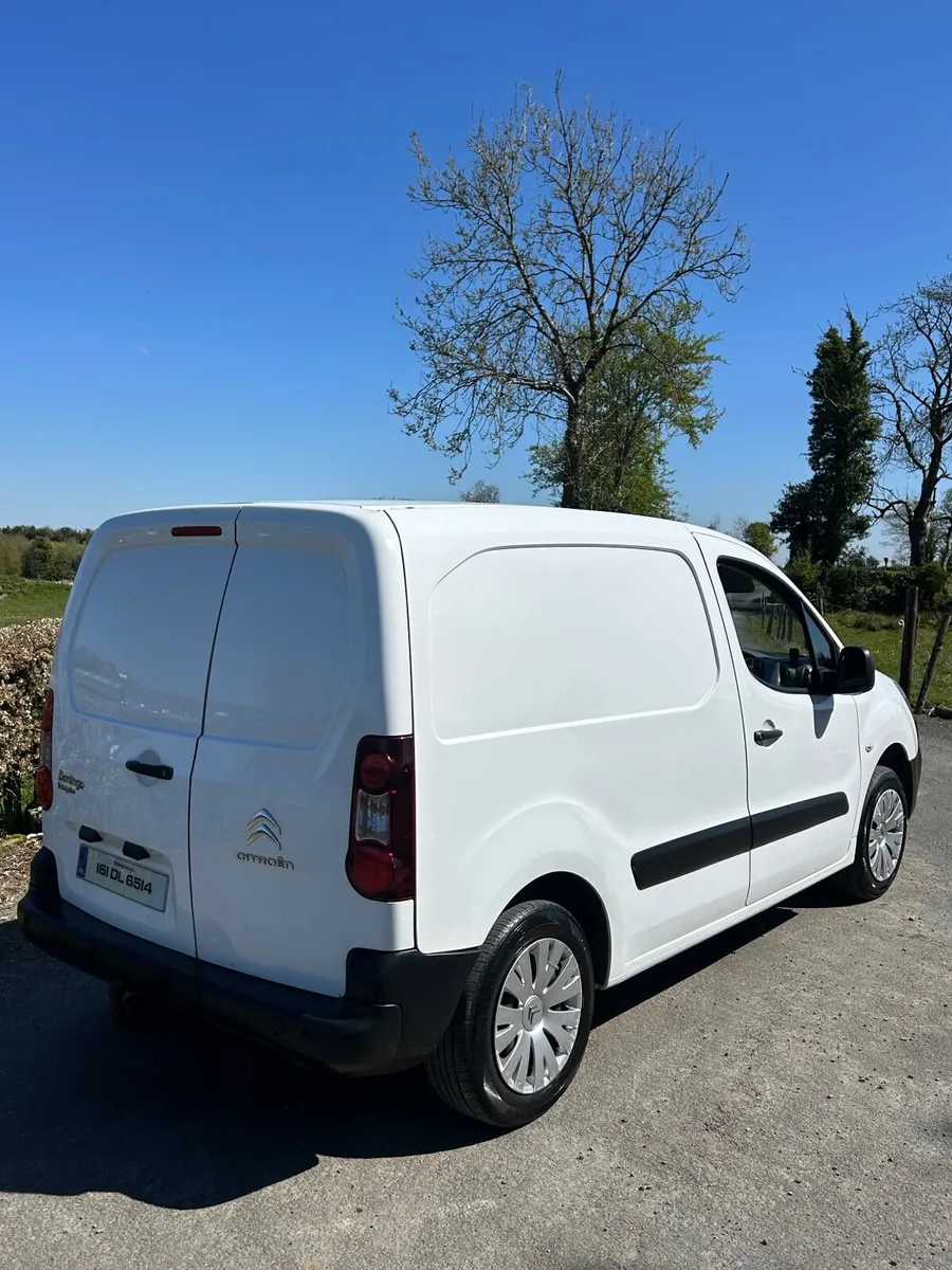 Citroen Berlingo 2016 1.6 3 seats - Image 3