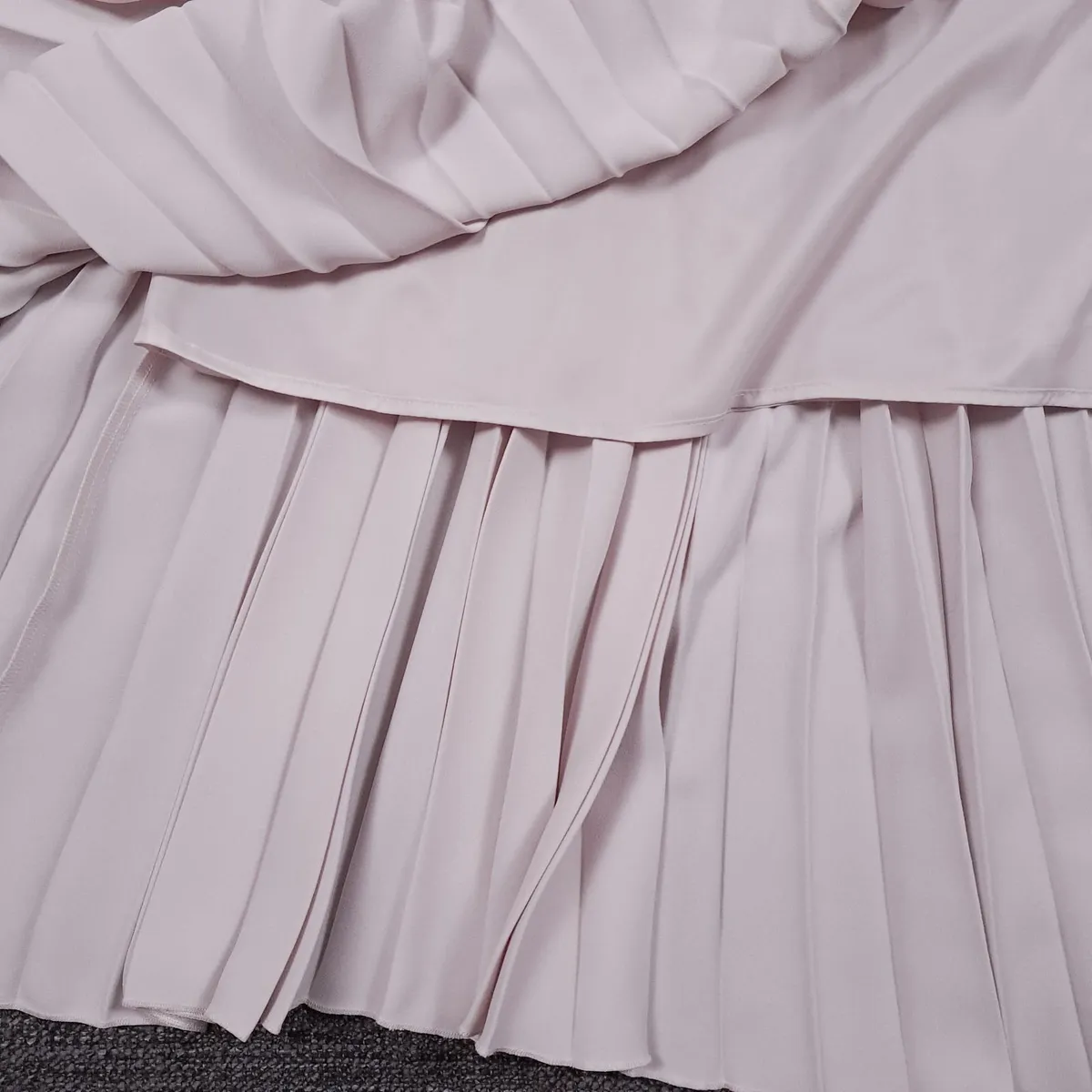 Karen Millen Off White Pleated Midi Dress 14UK - Image 2