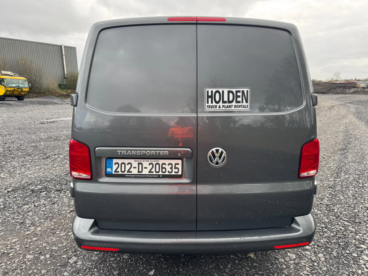 UNRESERVED VOLKSWAGEN TRANSPORTER FOR AUCTION - Image 4