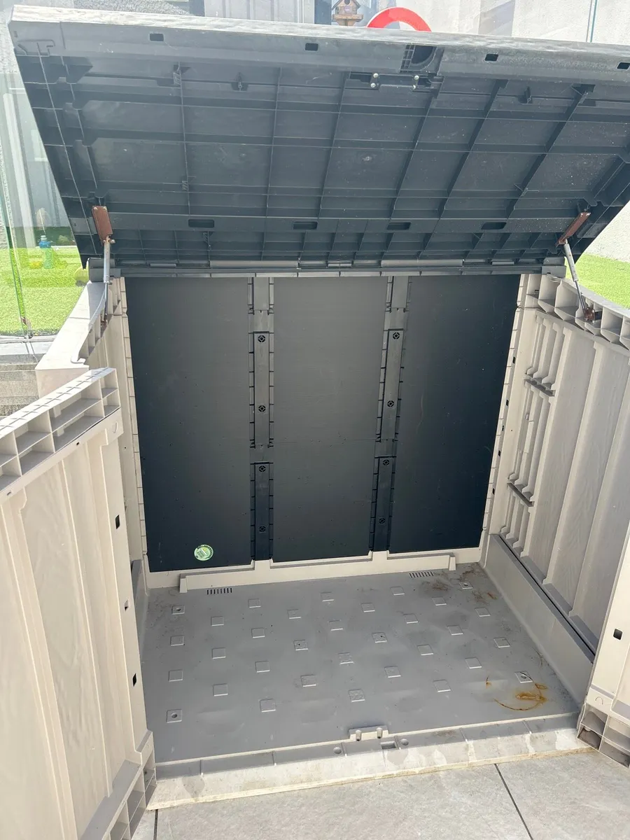 Garden storage unit - Image 2
