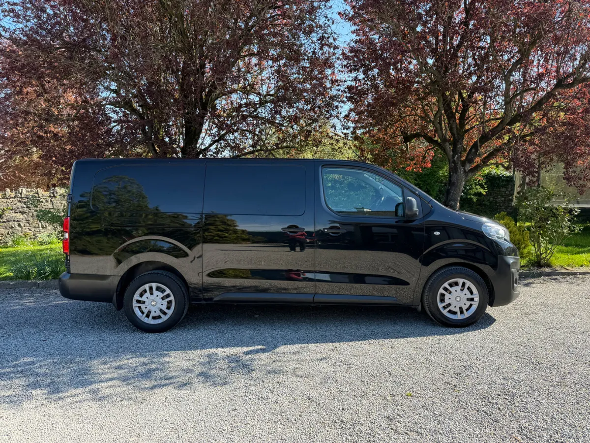Peugeot Expert 2 Litre 6 Speed Apple Car Play - Image 3