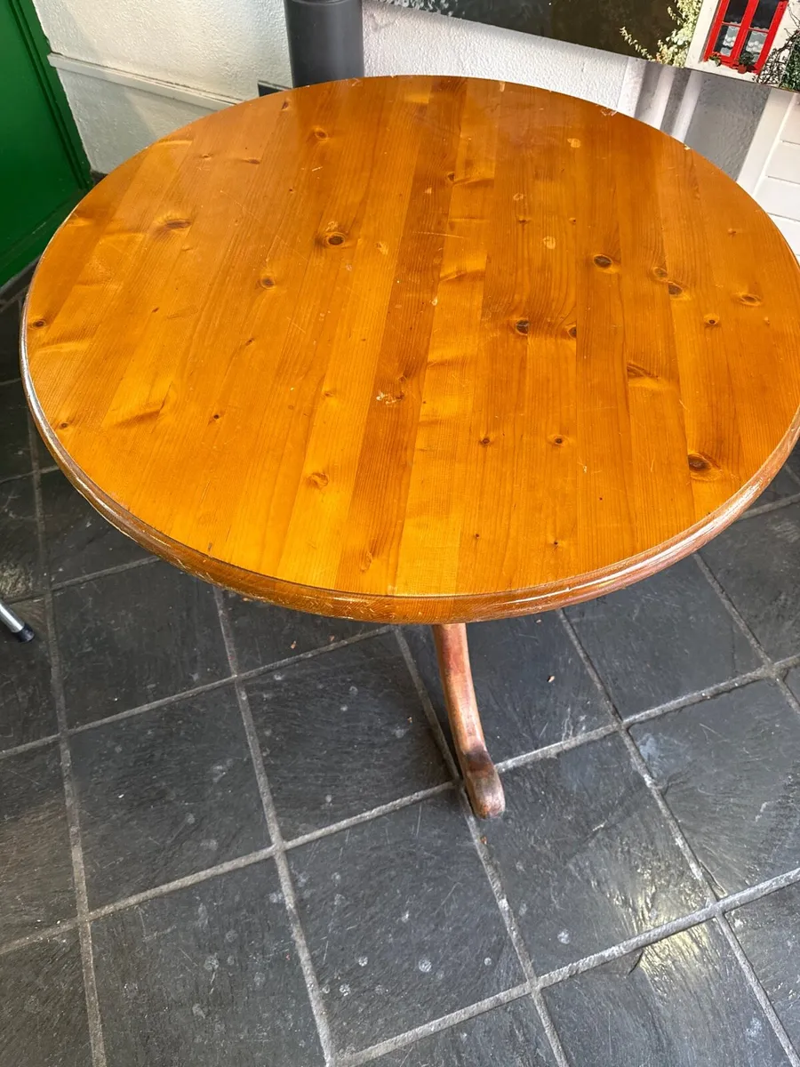 Table solid pine round - Image 1