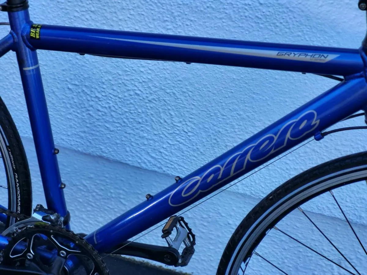 CARERRA GRYPHON FLATBAR ROAD BIKE MINT CONDITION. - Image 3