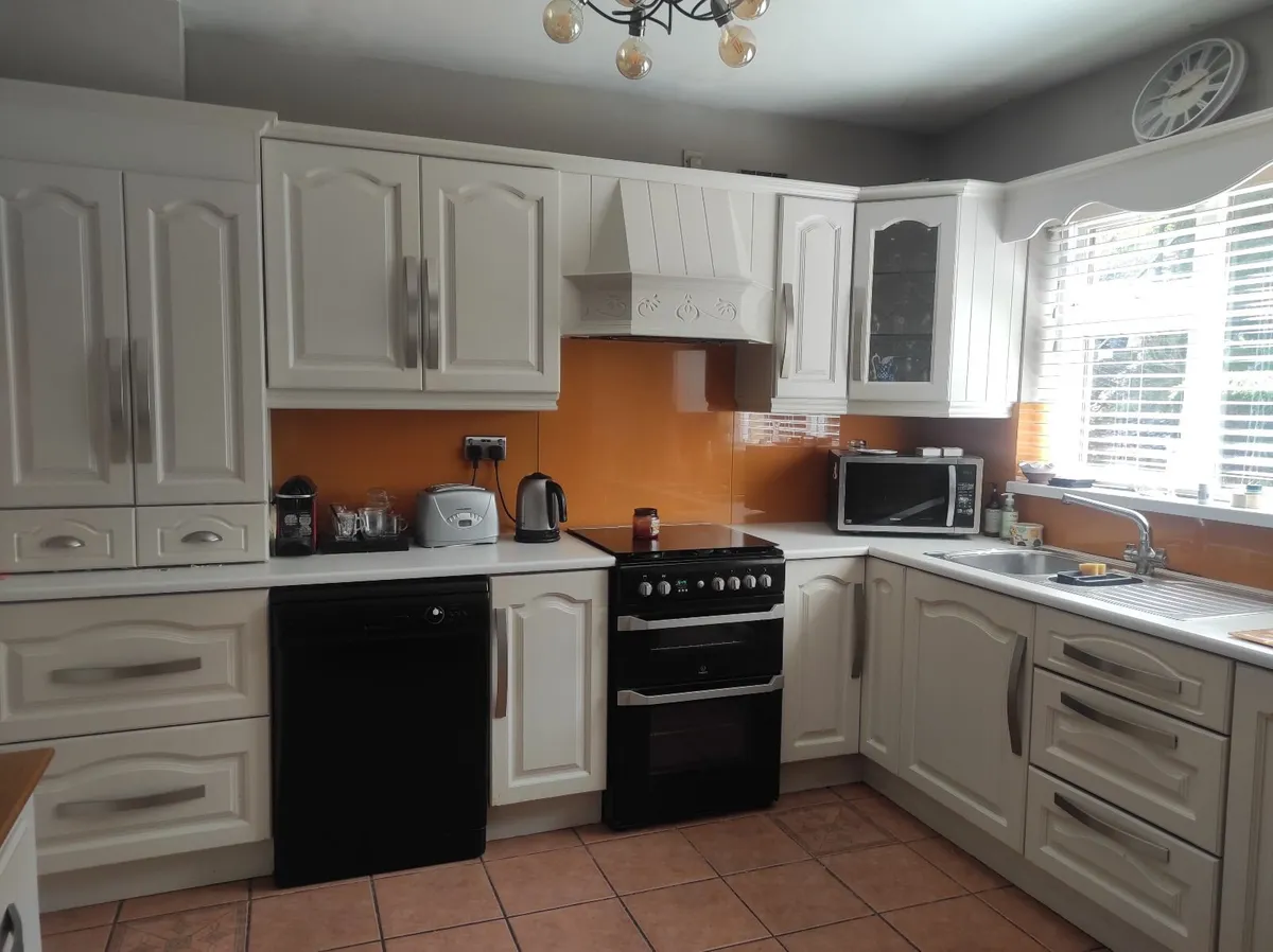 Kitchen units - Image 2