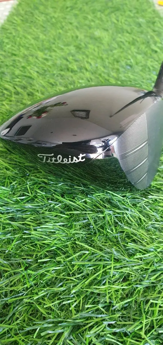 BRAND NEW TITLEIST TSR 3 DRIVER - Image 3