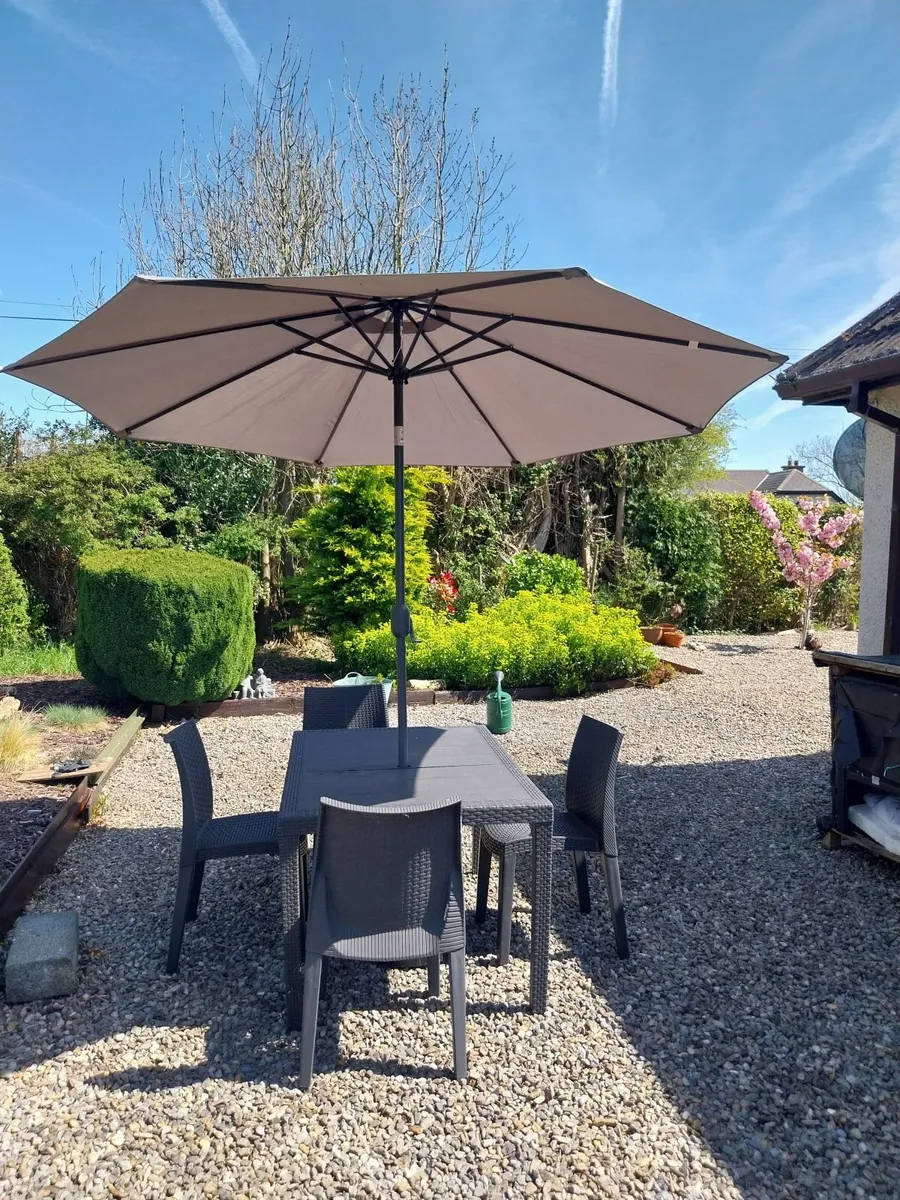 BBQ Table and Chairs with Parasol - Image 4