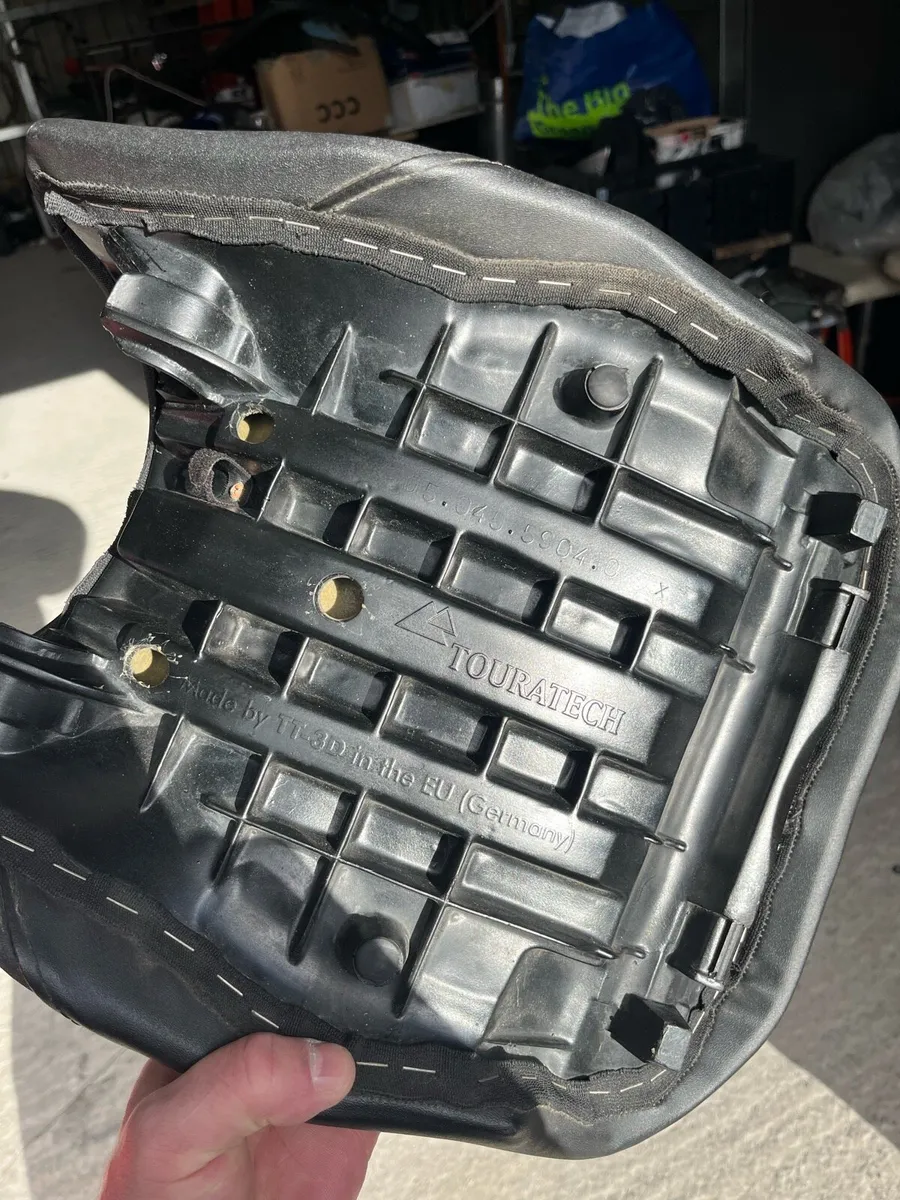 Touratech Low Seat BMW R1250GS / R1200GS – €350 - Image 4