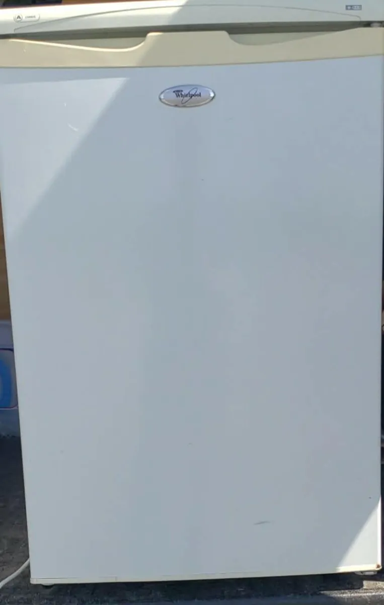 Wherlpool undercounter freezer - Image 1