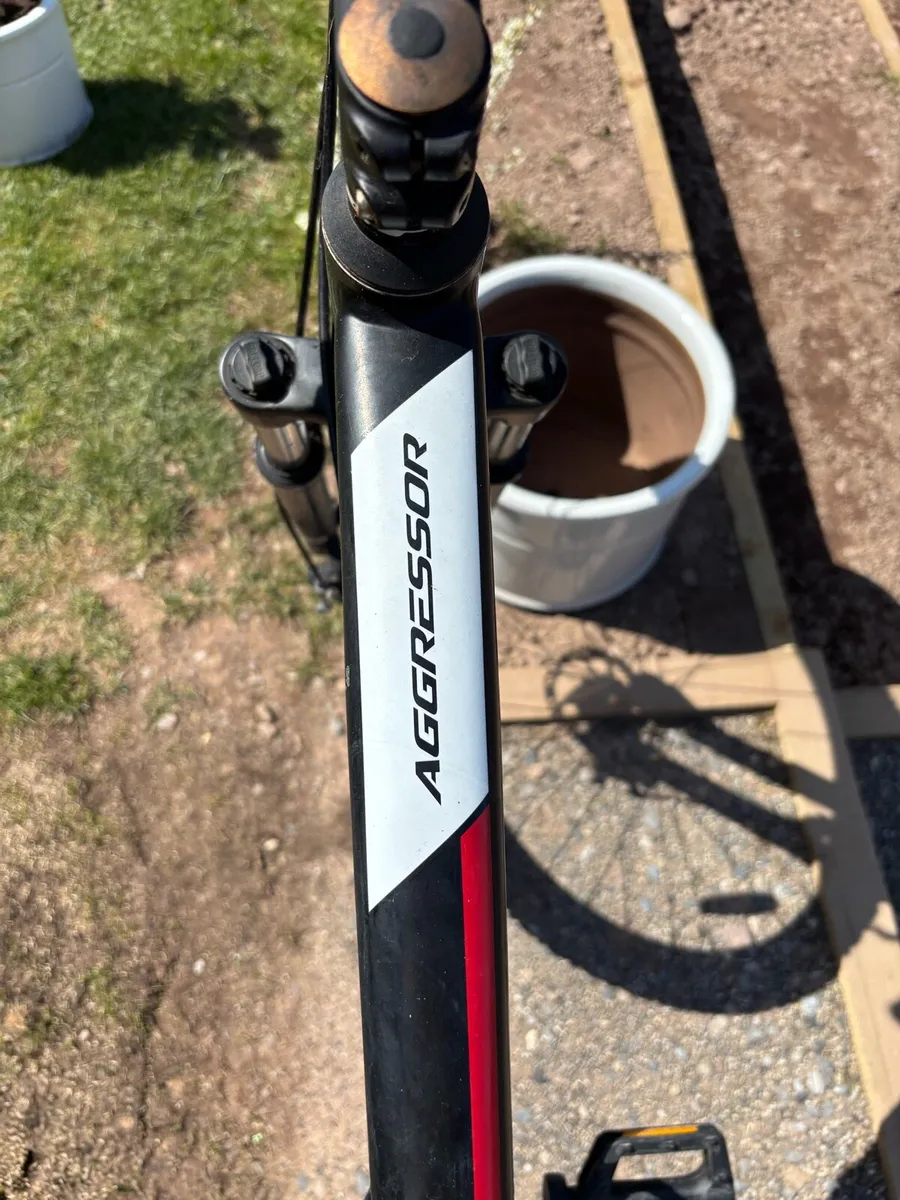 Mountain bike - Image 4