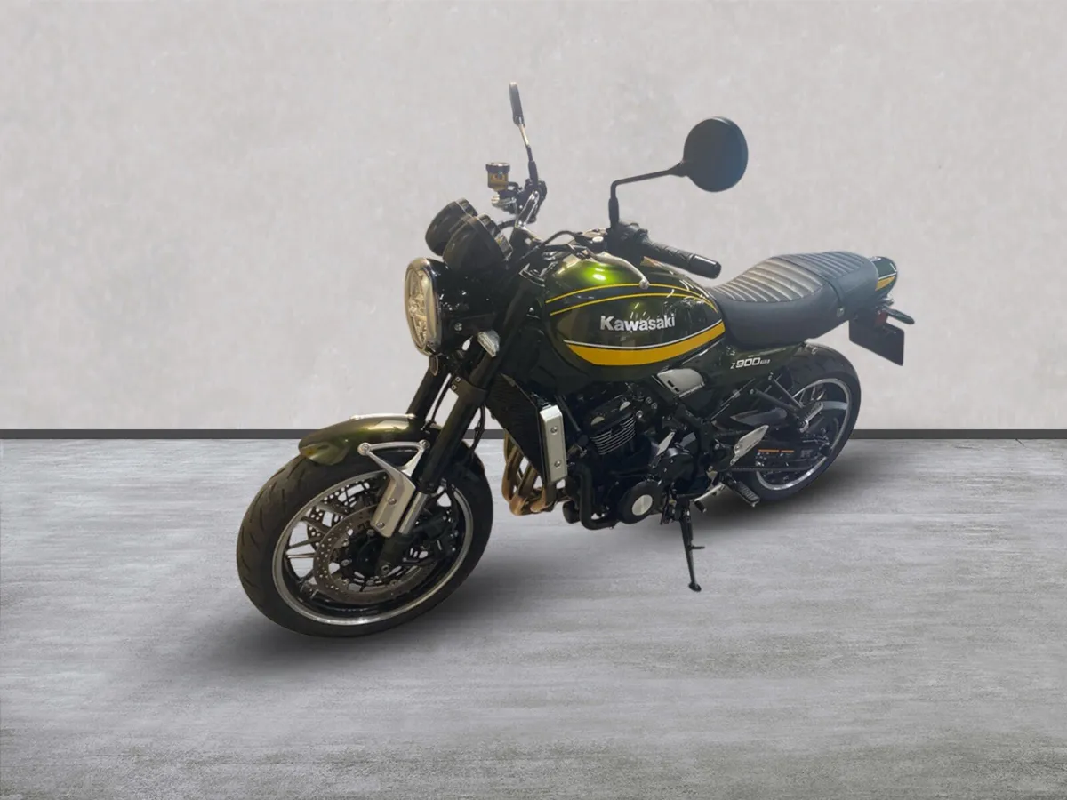 Kawasaki Z 900 RS with Extras, Delivery Available - Image 4