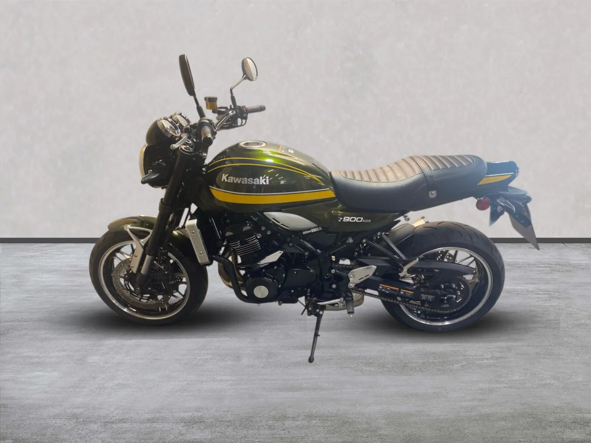 Kawasaki Z 900 RS with Extras, Delivery Available - Image 2