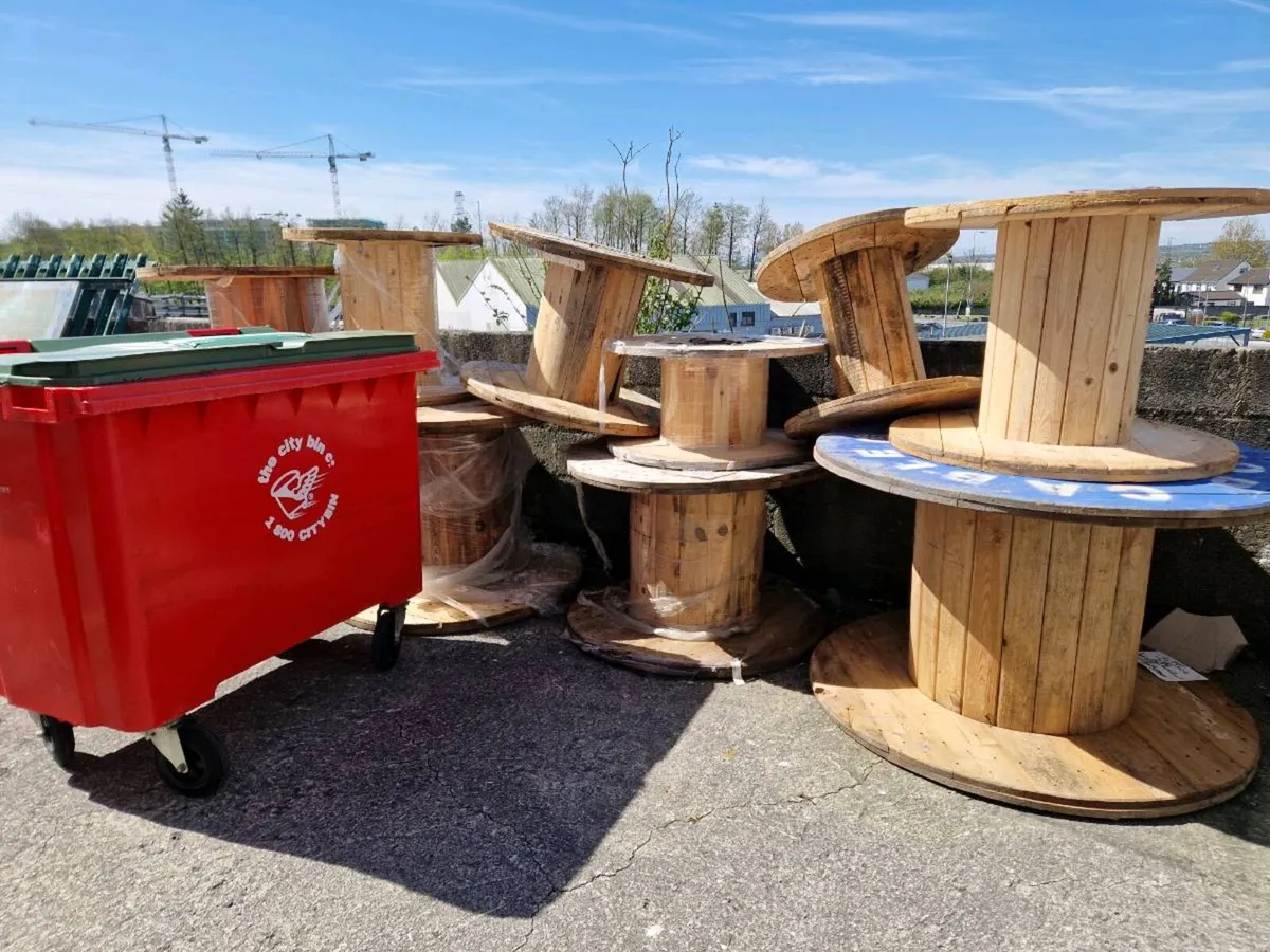 Cable drums various sizes - Image 2