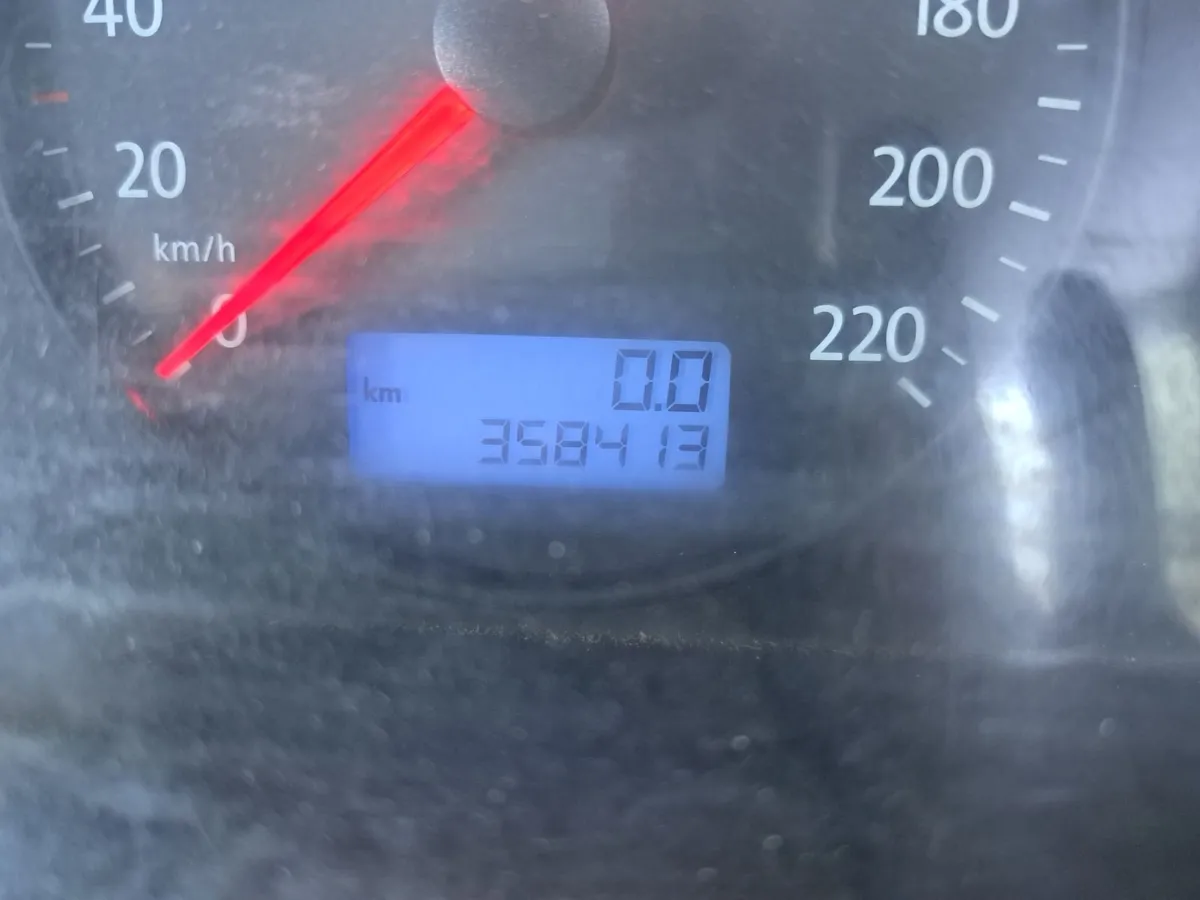 Volkswagen Transporter 2007 - Image 4