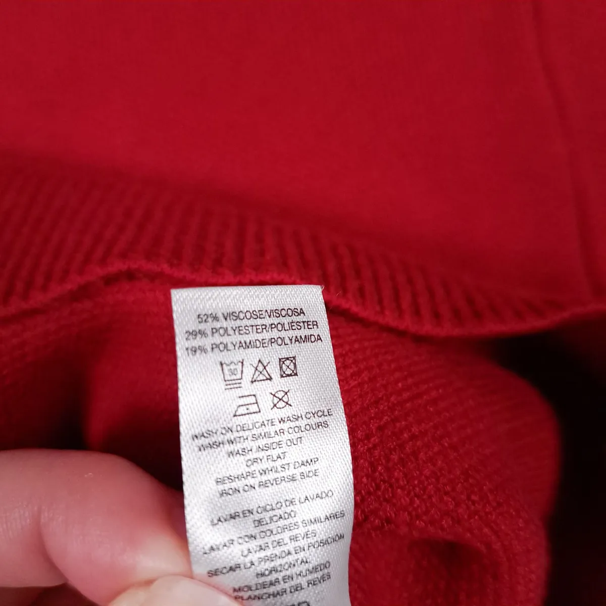 Dunnes Red Cardigan Floral Buttons 16UK/44EU - Image 2