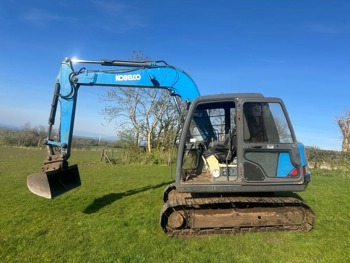 Kobelco 6t Digger - Image 2