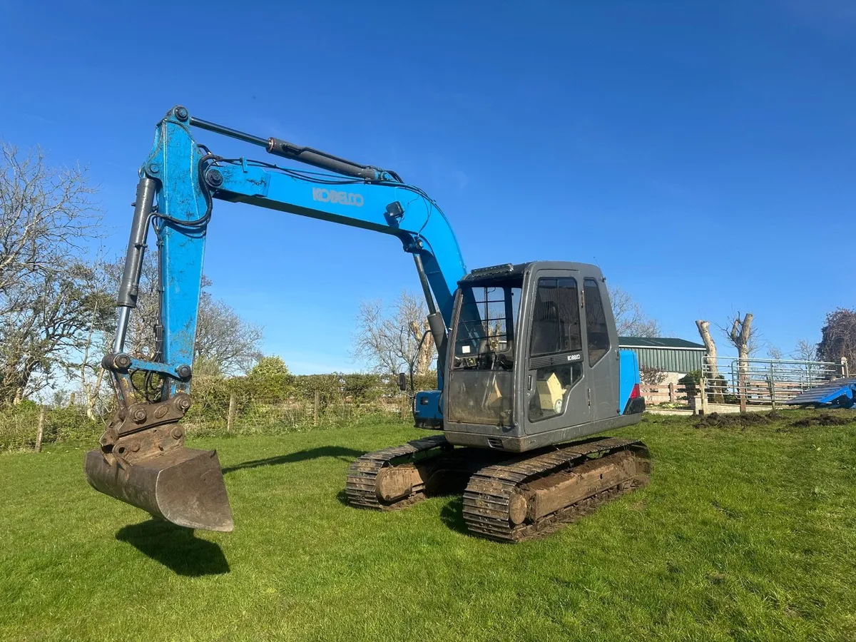 Kobelco 6t Digger - Image 3