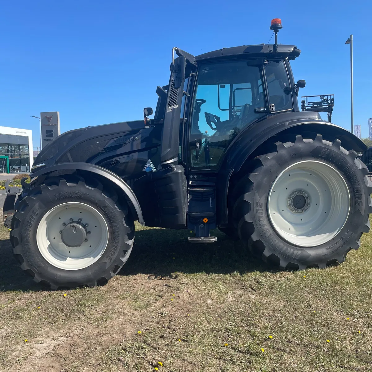 2024 Valtra T235 - Image 2