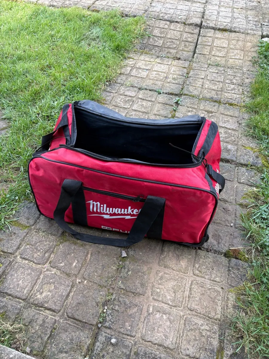 Milwaukee bag - Image 1
