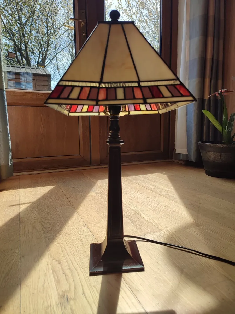 Burgundy Tiffany Lamp - Image 1