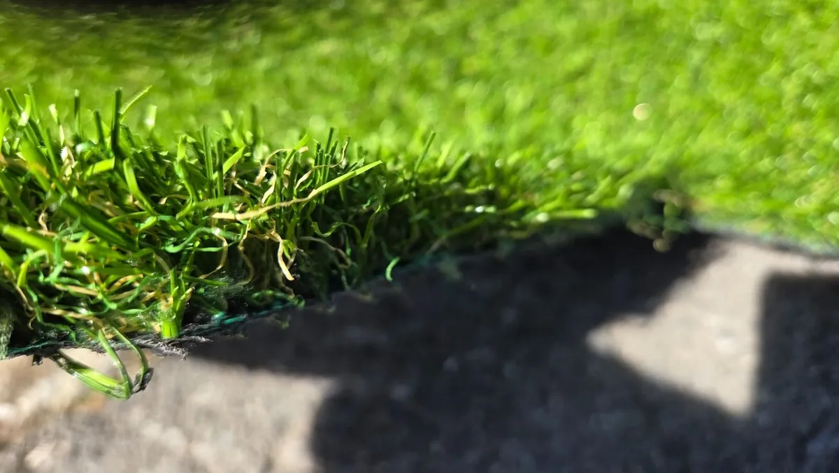 Dense 35mm artificial grass delivered - Image 3