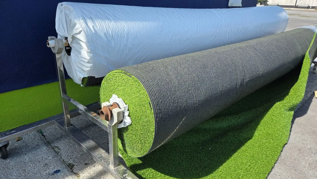 Dense 35mm artificial grass delivered - Image 4