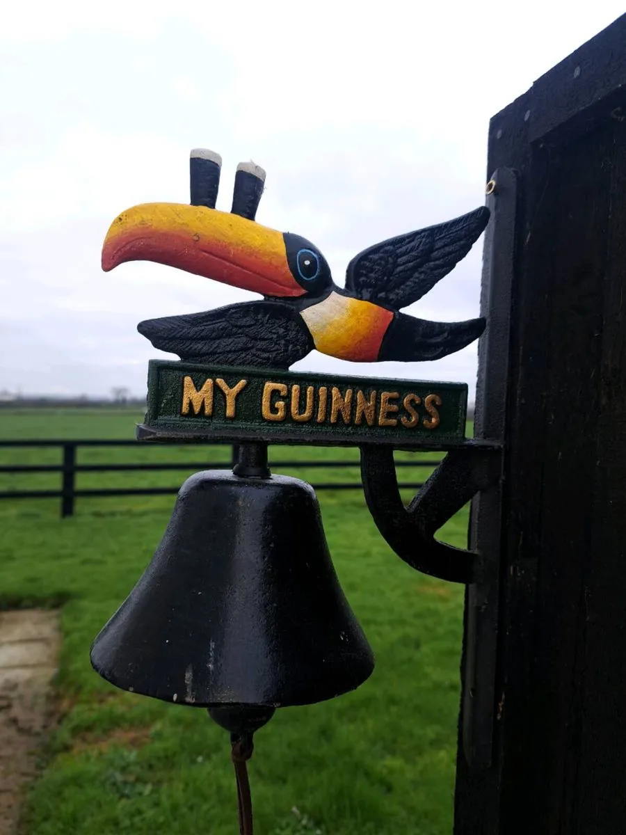 Guinness cast iron bell - Image 4