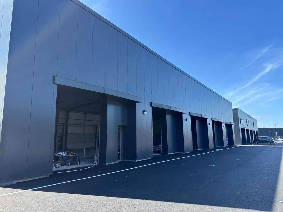 Insulated Architectural Panels - Image 1