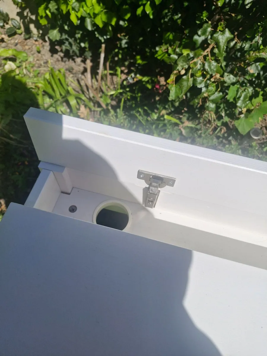 Study desk - Image 2