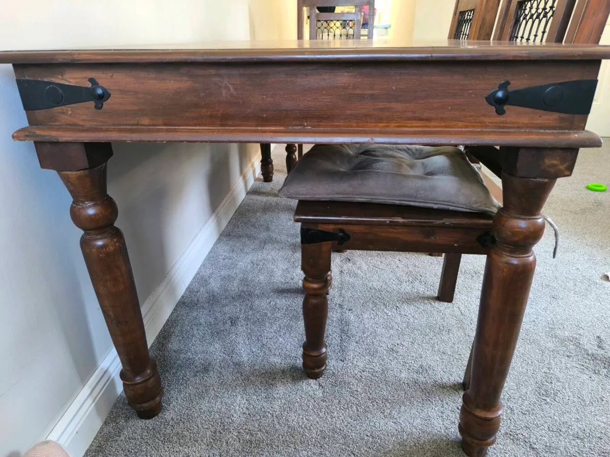 Dining table with chairs - Image 2