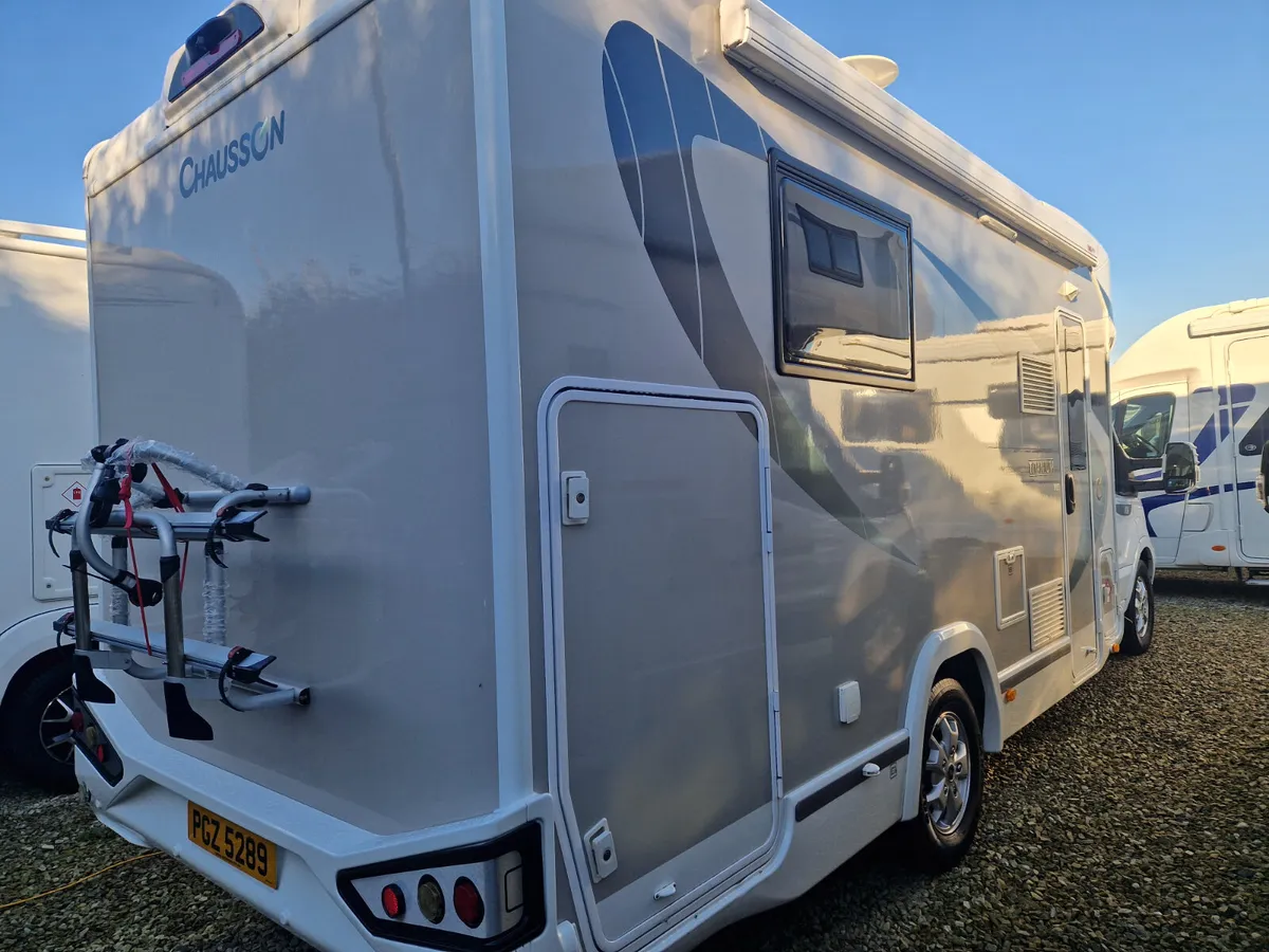 ROI REGISTERED 2019 Chausson 758 Auto Fixed Bed - Image 3