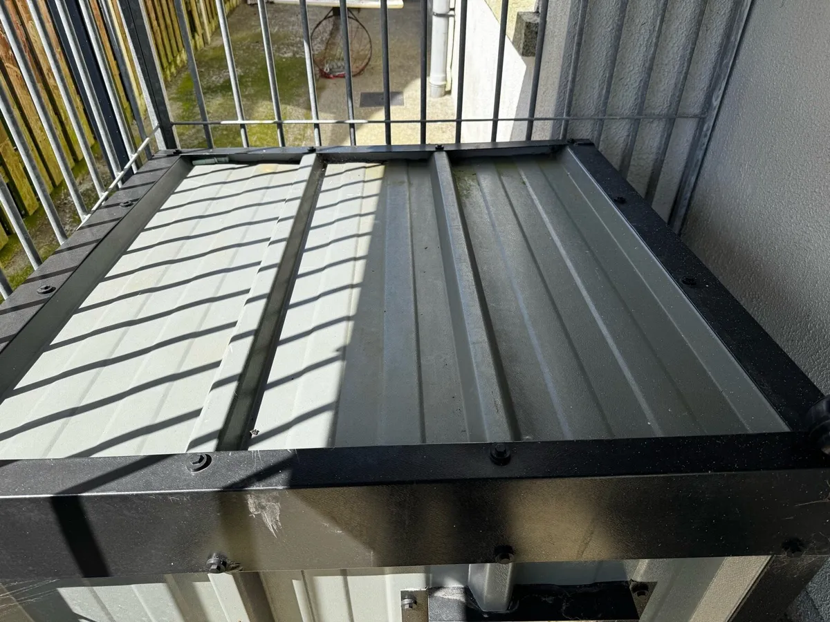 Slaneyside Dog Run and Insulated Kennel - Image 2