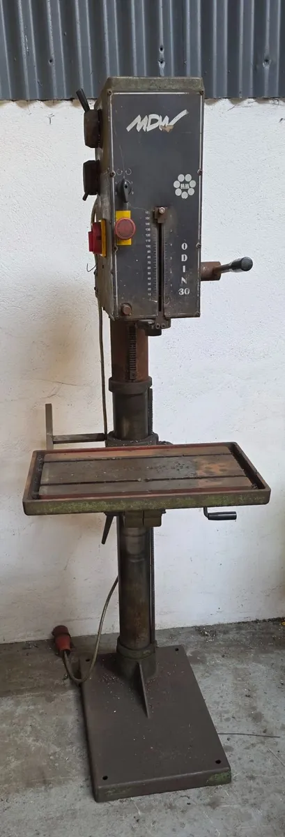 Pillar Drill 3 Phase - Image 1